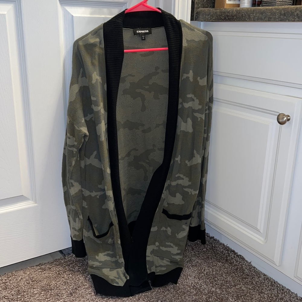 Express camo long sweater. Size S